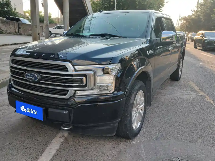 Ford F-150 Raptor
