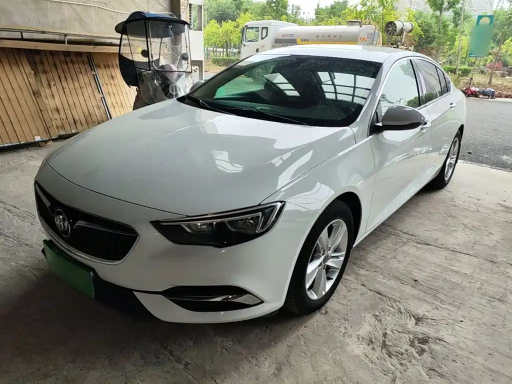 Buick Regal 2019