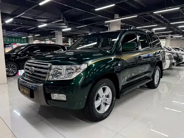 2011 Toyota Land Cruiser