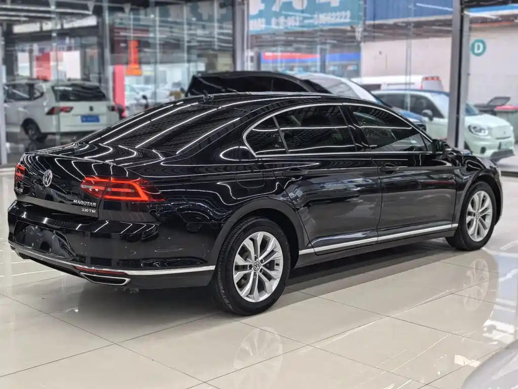 Volkswagen Magotan 2017 330TSI DSG Luxury