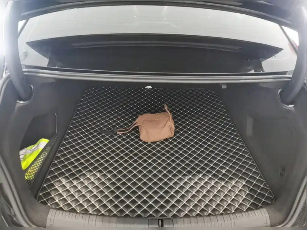 Audi A6L — миниатюра 24