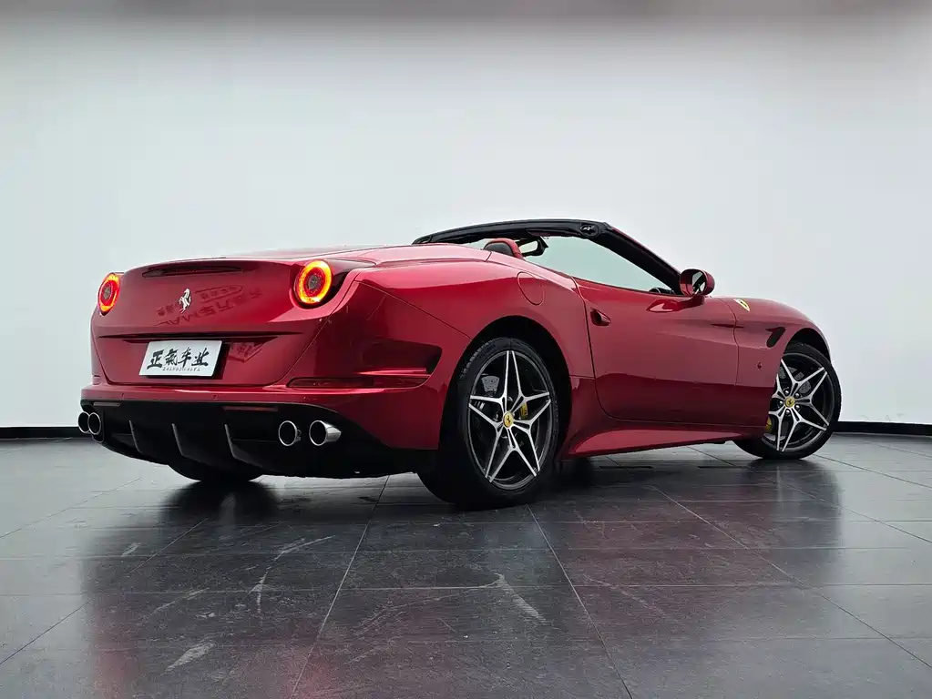 Ferrari California T — миниатюра 25