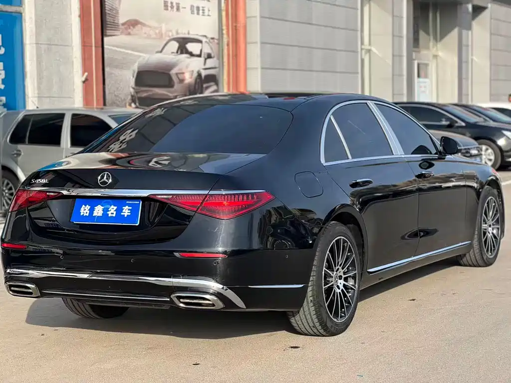 MERCEDES-BENZ S CLASS