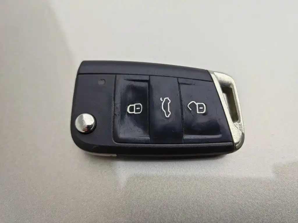 Volkswagen Golf — миниатюра 19