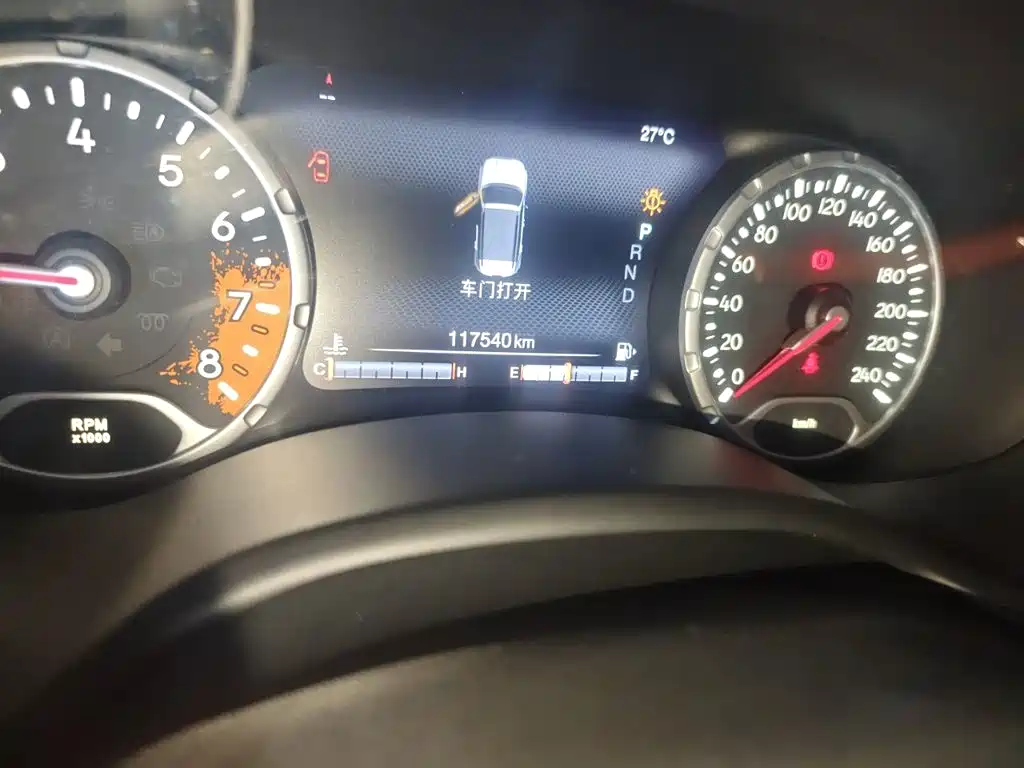 Jeep Renegade — миниатюра 8