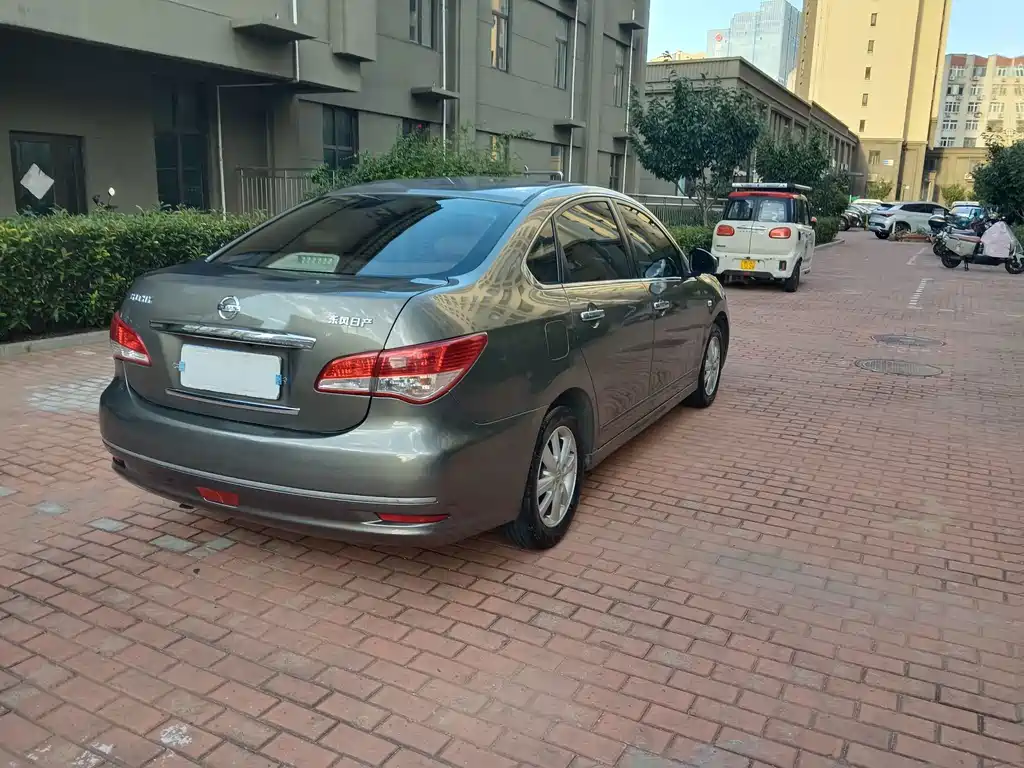 Nissan Sylphy — миниатюра 5