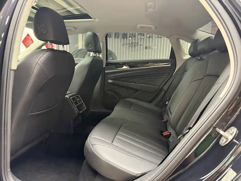 Volkswagen Passat — миниатюра 20