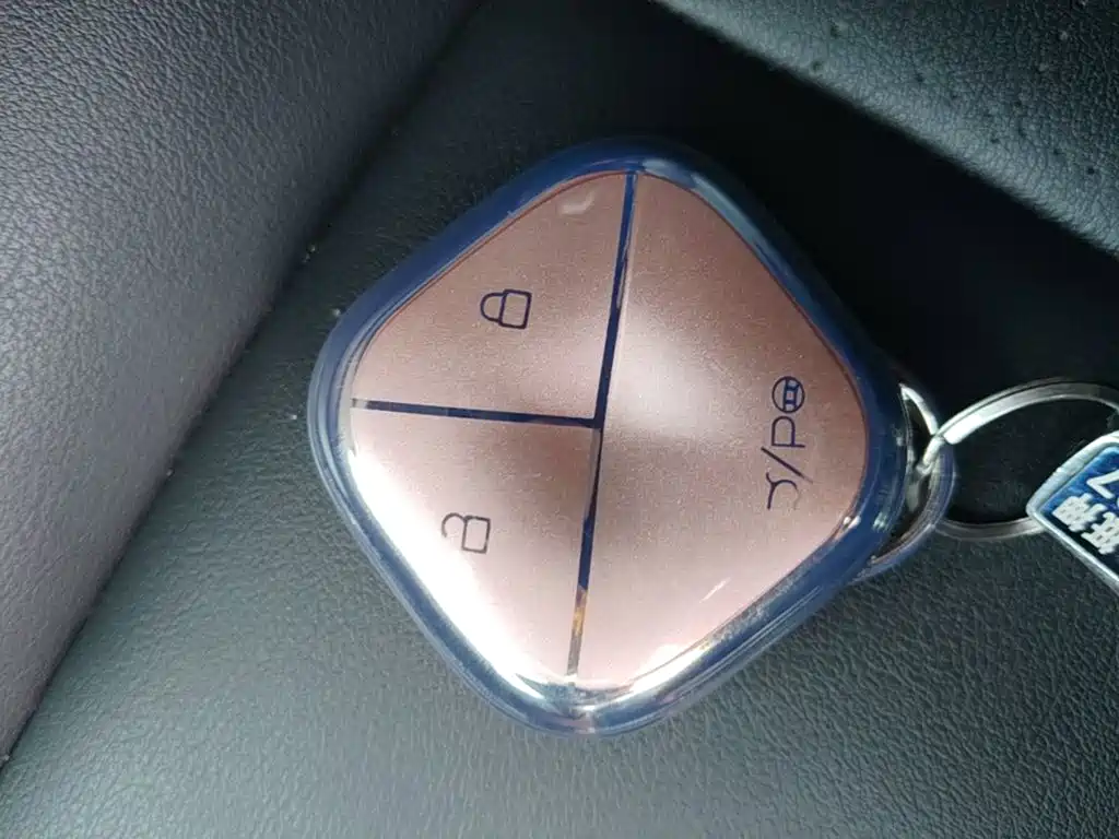 Baojun Yueye Plus — миниатюра 9