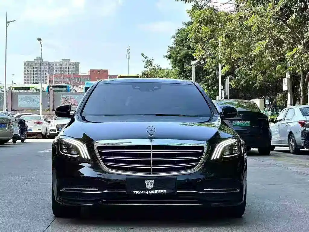Mercedes-Benz S-Class — миниатюра 2
