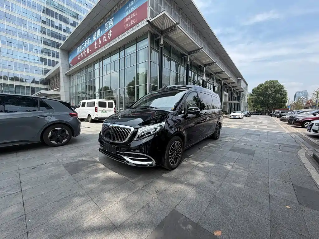 Mercedes-Benz V-Class