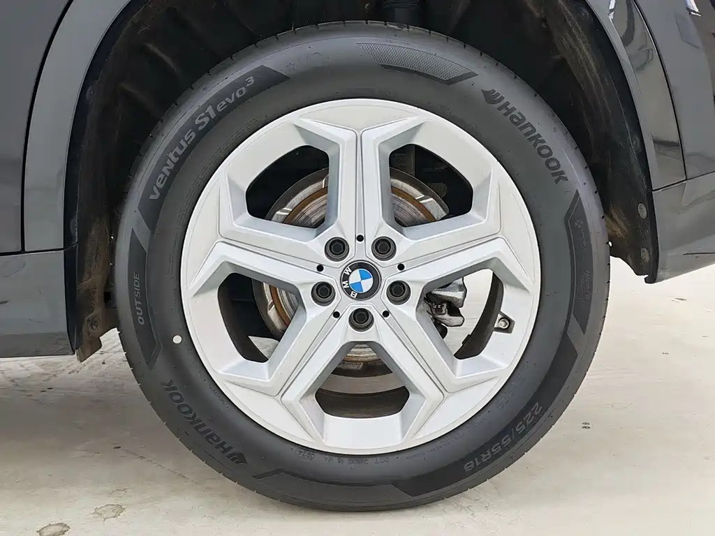 BMW X1 — миниатюра 19