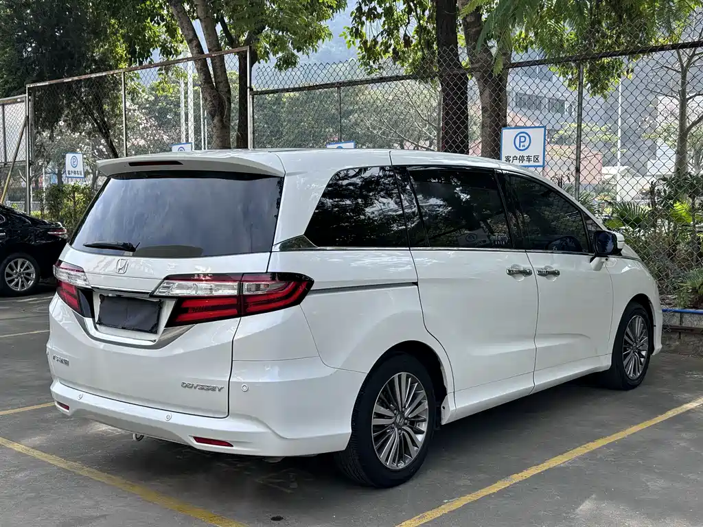 HONDA ODYSSEY