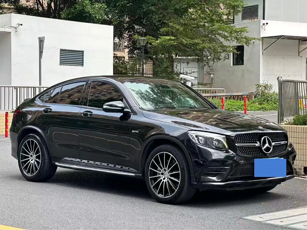 Mercedes-Benz GLC Coupe AMG