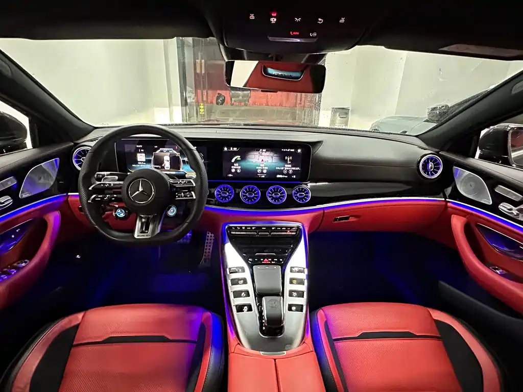 MERCEDES-BENZ AMG GT