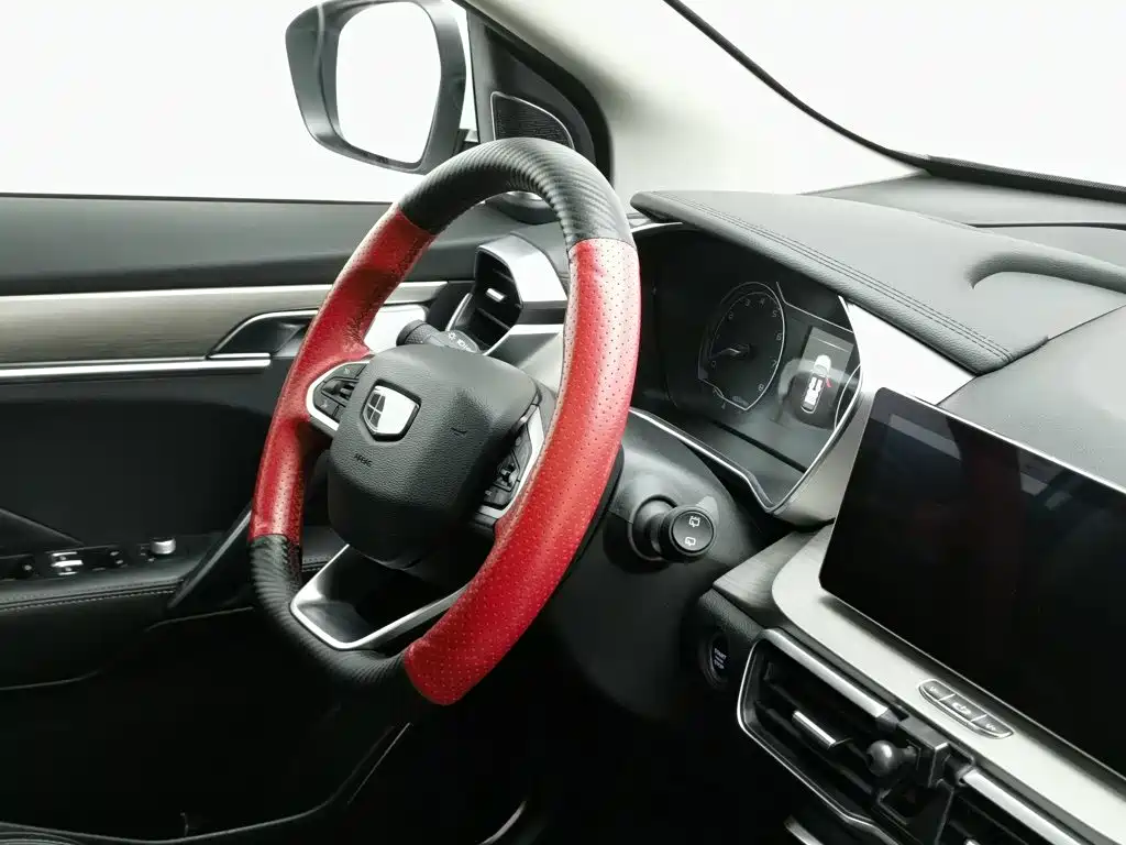 Geely Binyue — миниатюра 22