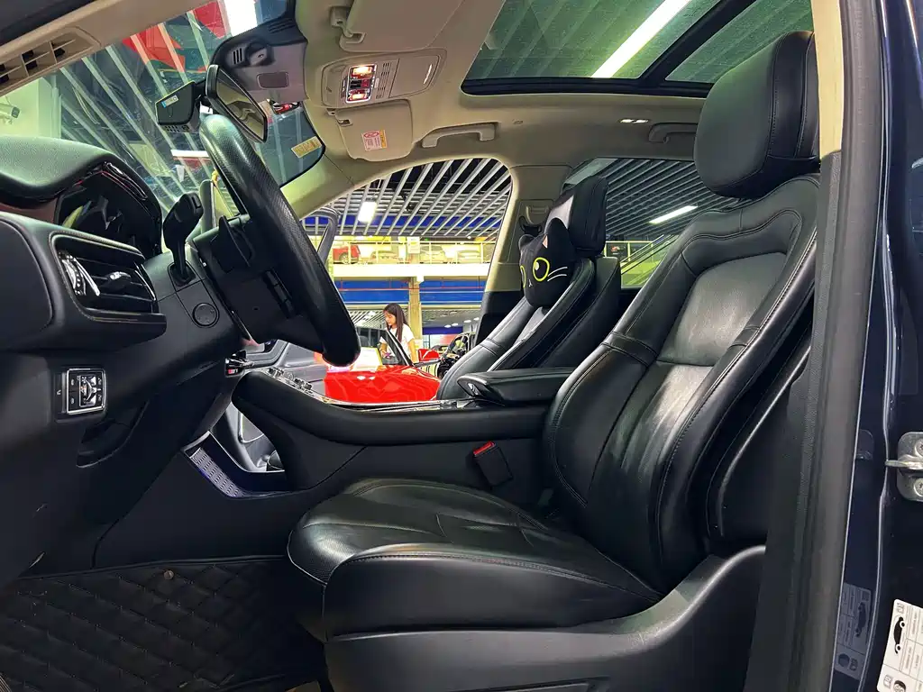Lincoln Aviator — миниатюра 6