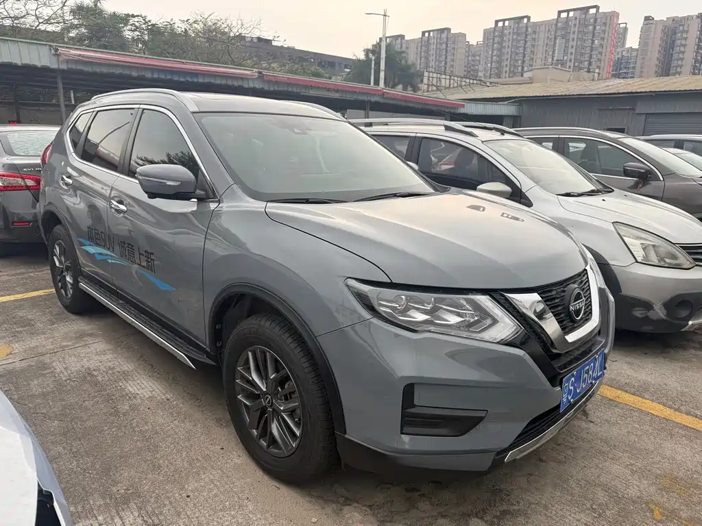 NISSAN QIJUN