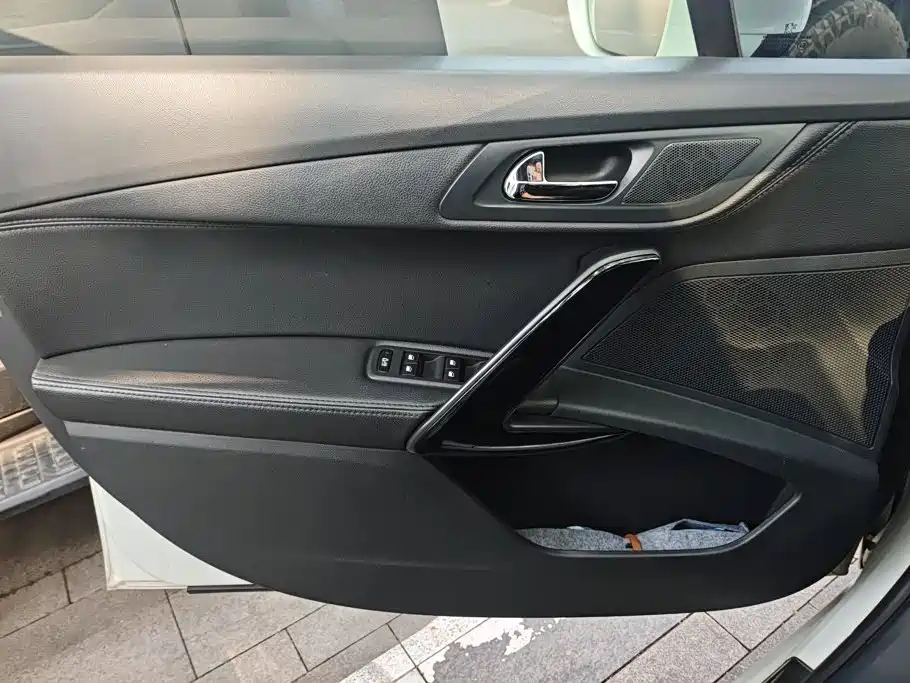 Peugeot 508 — миниатюра 7