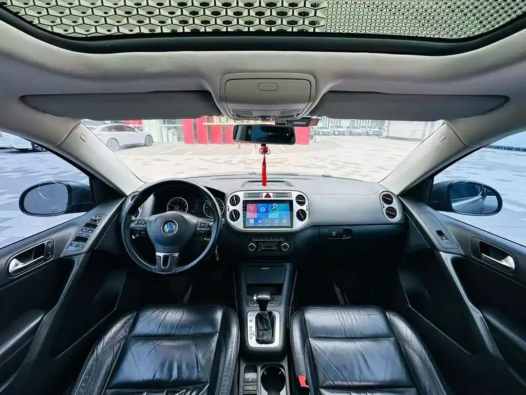 Volkswagen Tiguan — миниатюра 5