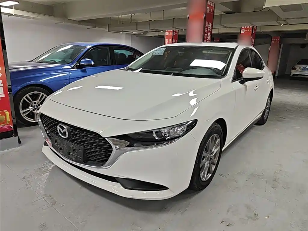 Mazda 3 Axela 2021