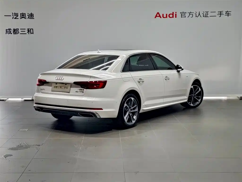 Audi A4L 2019 40 TFSI Fashion VI