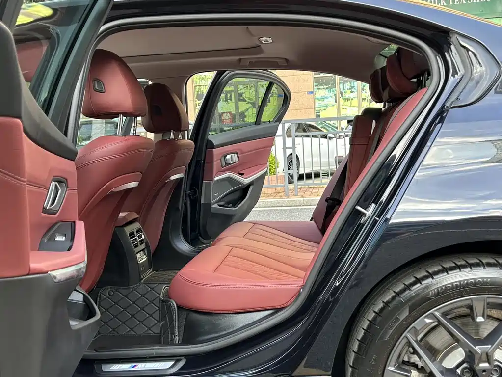 BMW 3 Series — миниатюра 12