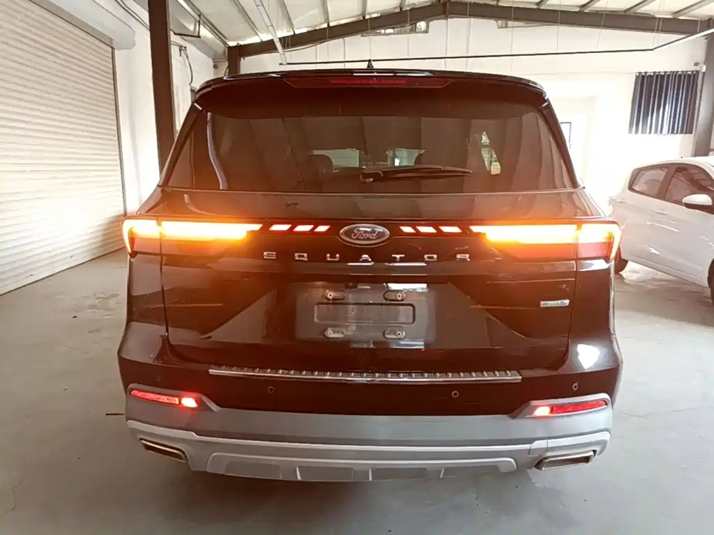 Ford Equator — миниатюра 6