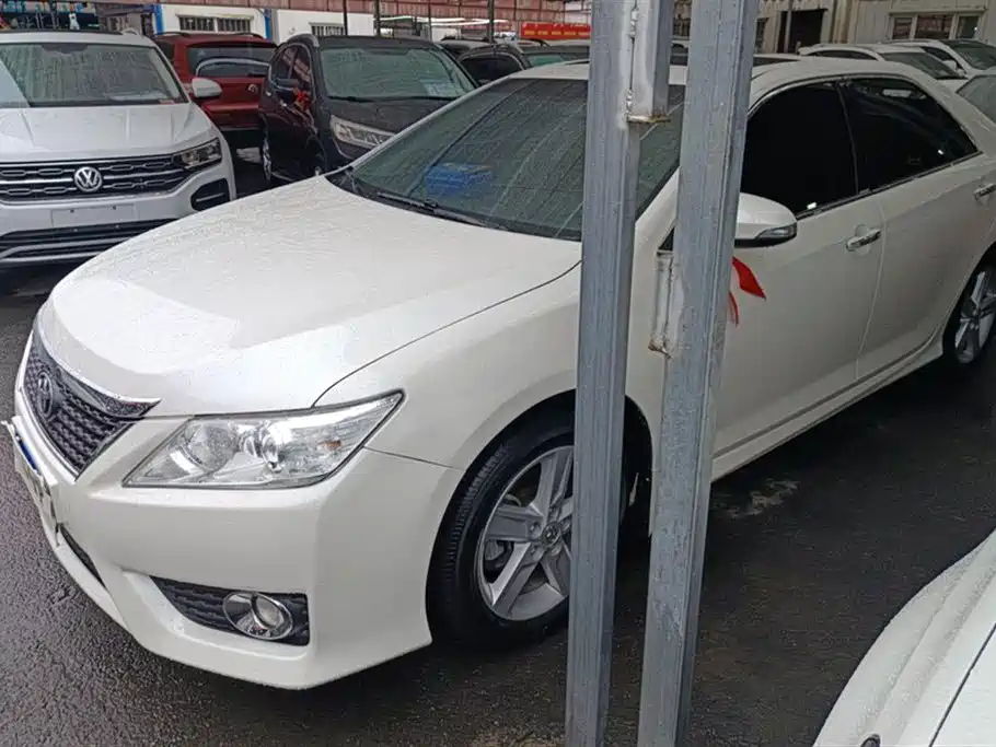 Toyota Camry 2014