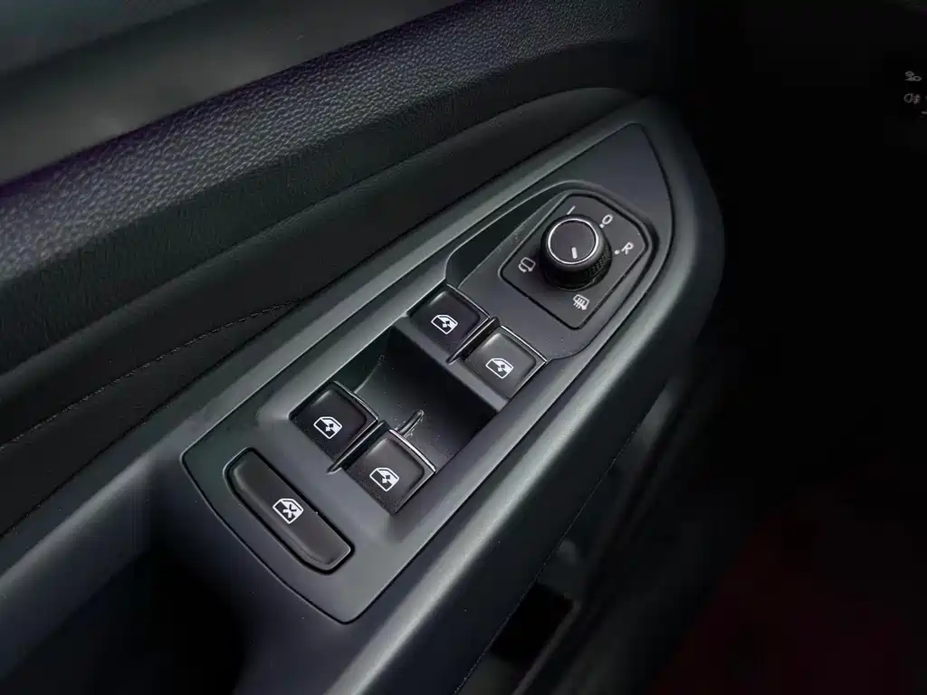 Volkswagen Passat — миниатюра 22