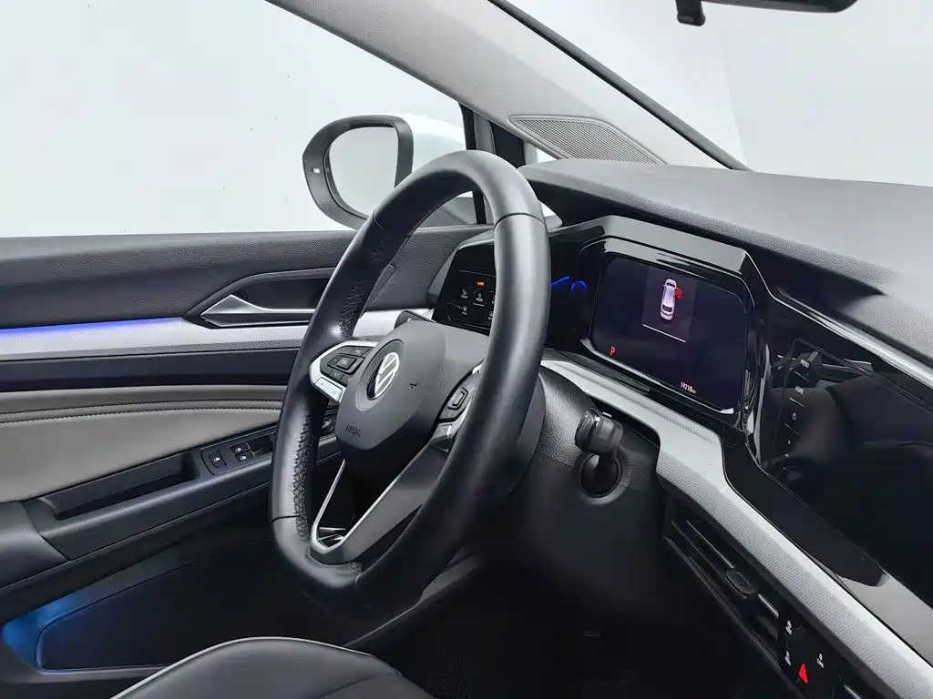 Volkswagen Golf — миниатюра 22