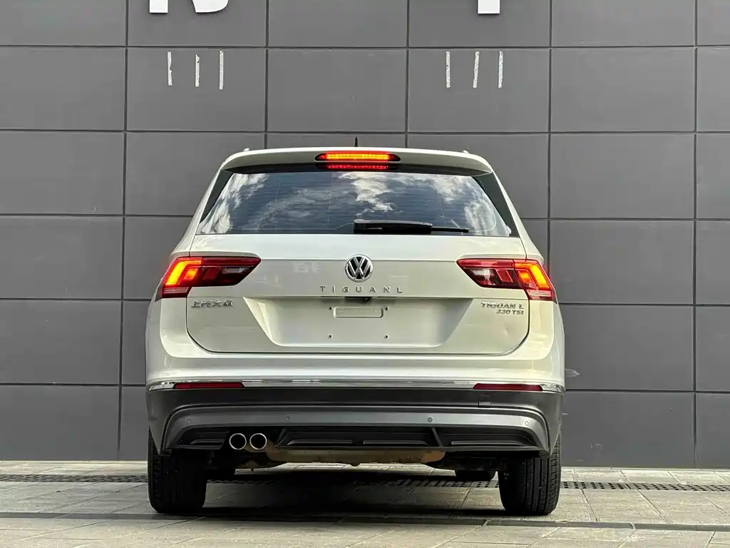 Volkswagen Tiguan L — миниатюра 8