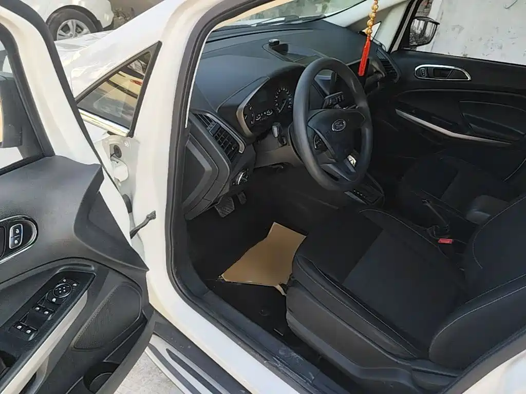 Ford Ecosport — миниатюра 16