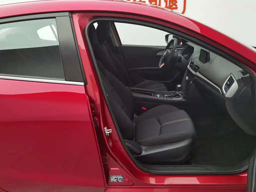 Mazda 3 Axela — миниатюра 23
