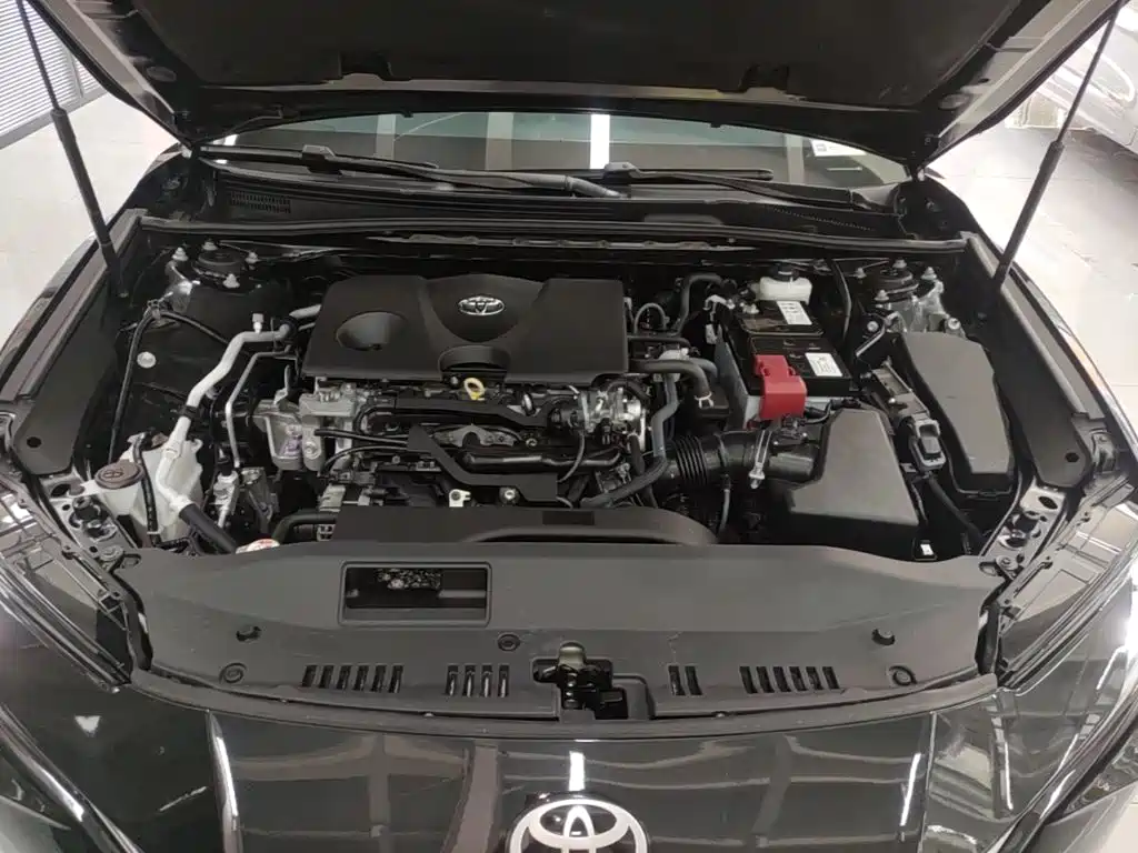 Toyota Camry — миниатюра 20