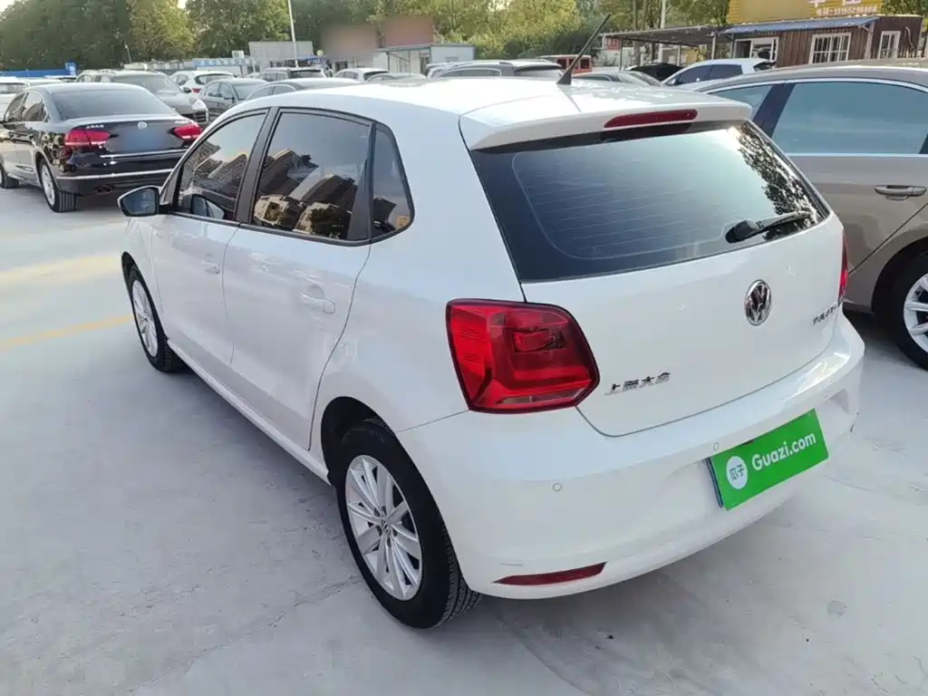 Volkswagen Polo — миниатюра 5