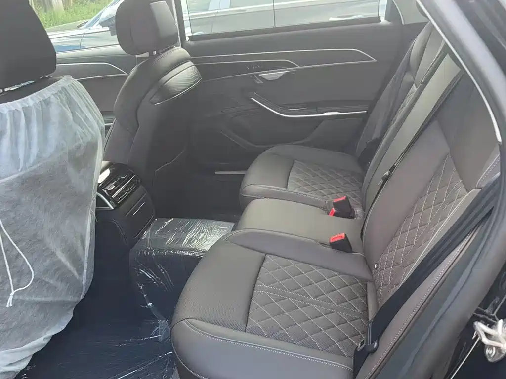 Audi A8 2025 A8L 50 TFSI quattro