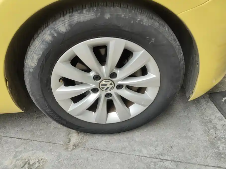 Volkswagen Beetle — миниатюра 6