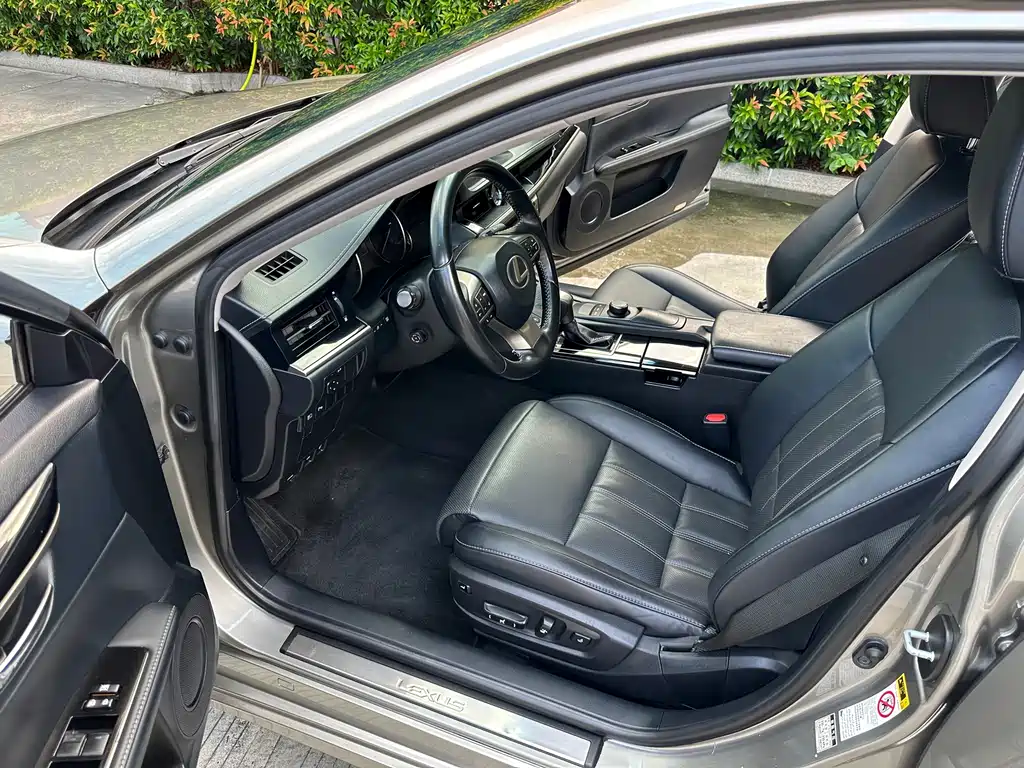Lexus ES — миниатюра 5