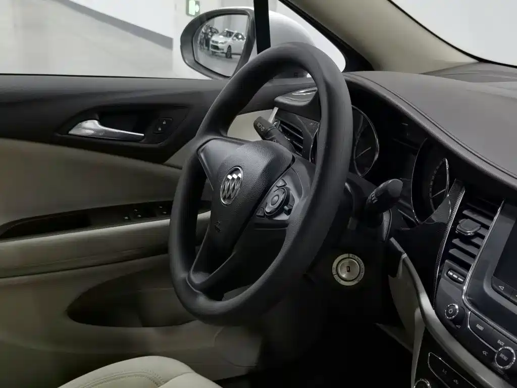 Buick Verano — миниатюра 22