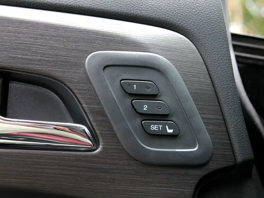 Honda Elysion — миниатюра 21