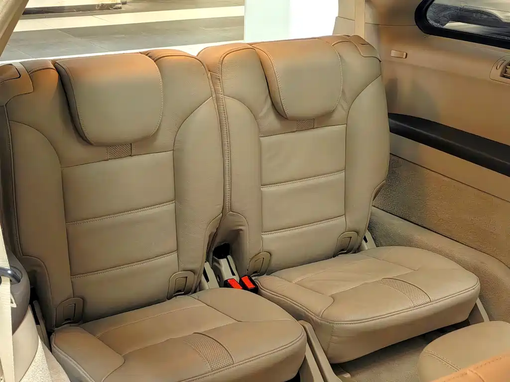 Mercedes-Benz R-Class — миниатюра 7