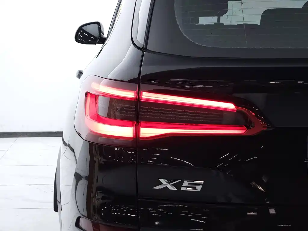 BMW X5 (Import) — миниатюра 20