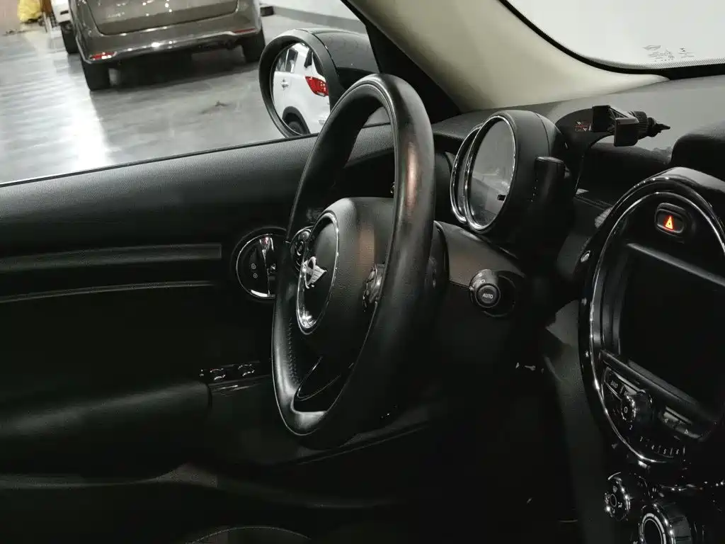MINI Mini — миниатюра 22