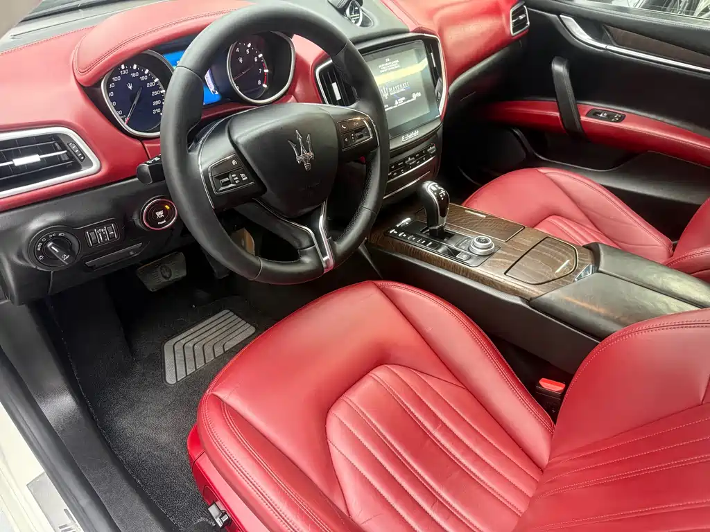 Maserati Ghibli — миниатюра 6