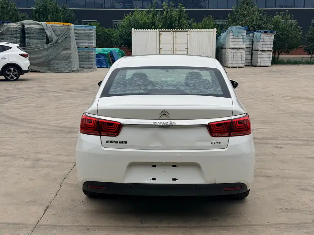 Citroen C4 — миниатюра 6