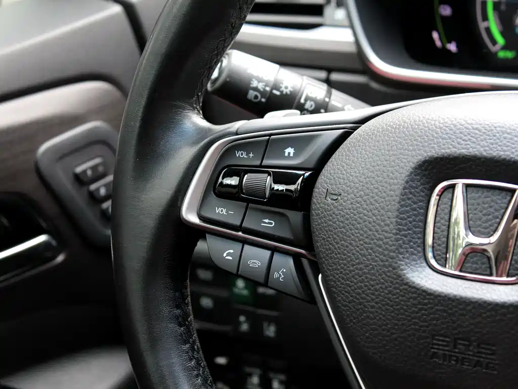 Honda Elysion — миниатюра 10