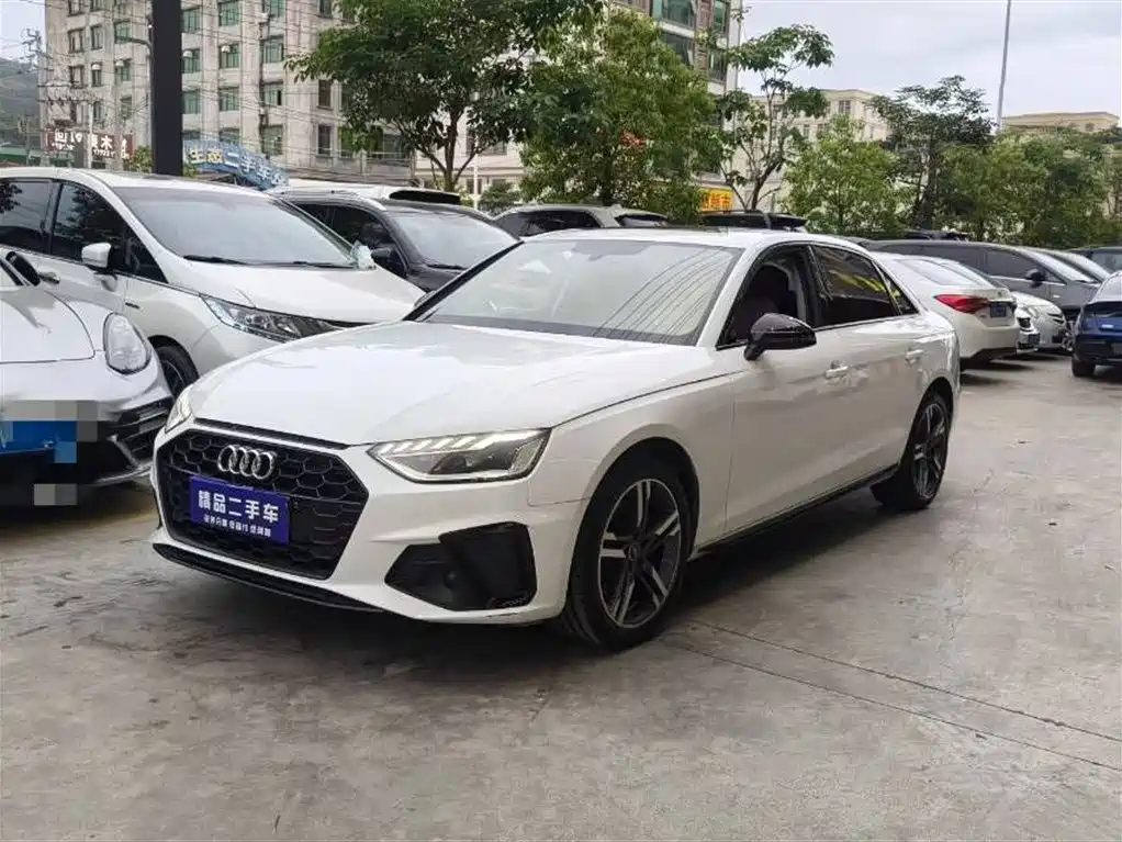 Audi A4L 2022
