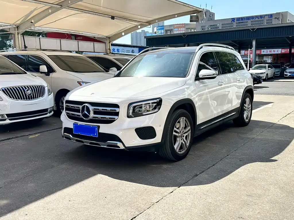 Mercedes-Benz GLB 2022