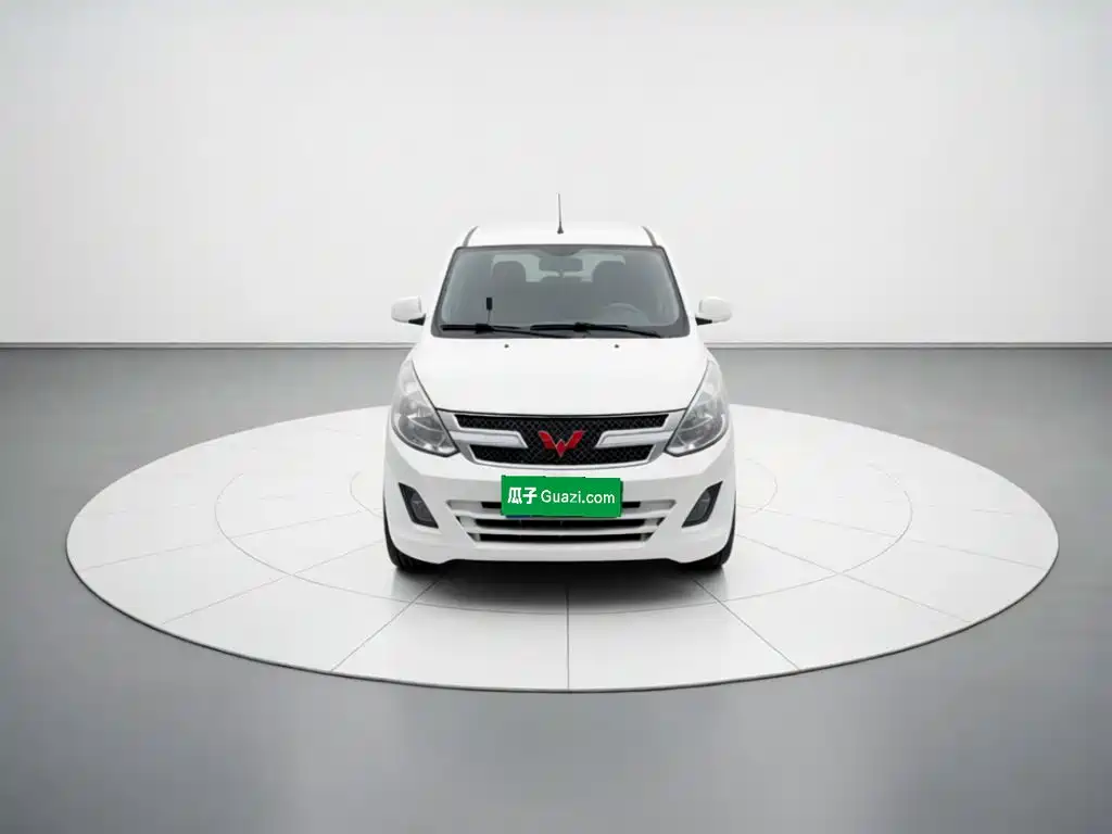 Wuling Rongguang V — миниатюра 2