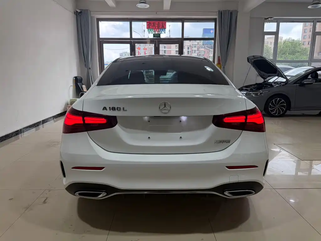 Mercedes-Benz A-Class — миниатюра 5